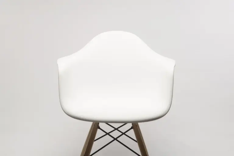 Steelcase Gesture vs Aeron: Which Flagship Is Worth It?