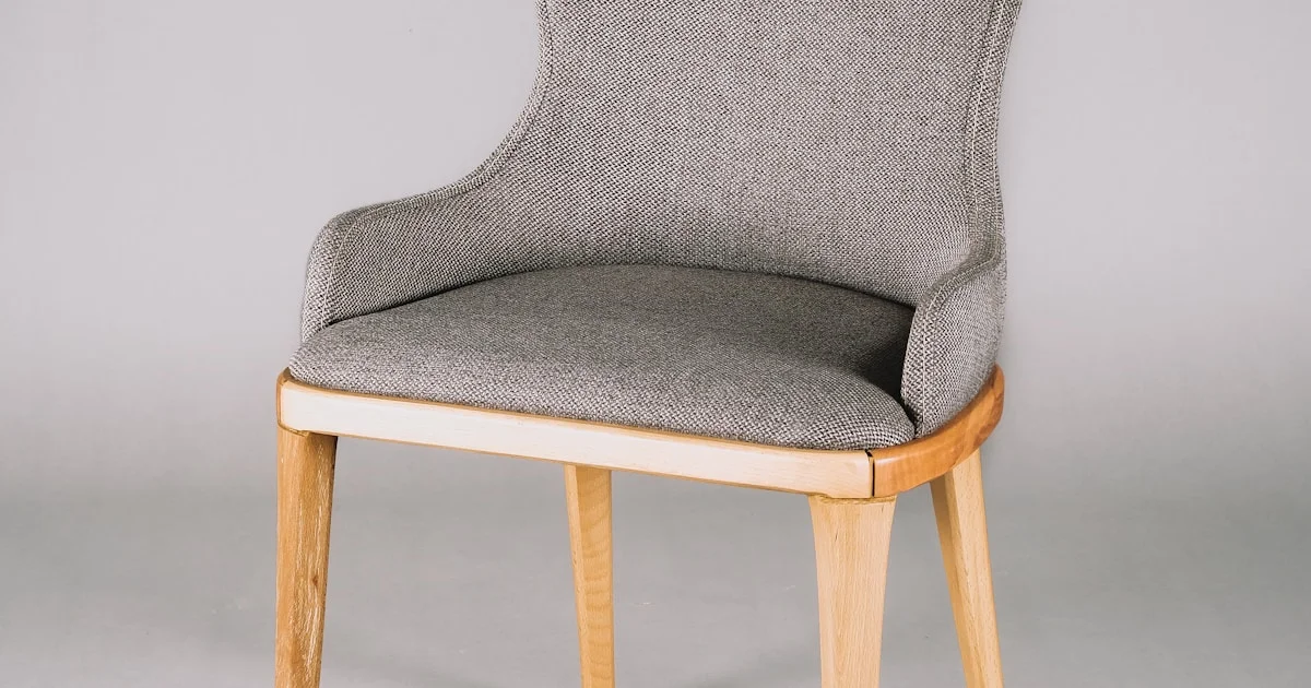 Ergonomic office chair with adjustable recline and armrests for chest pain relief